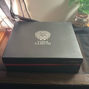 Vince Camuto